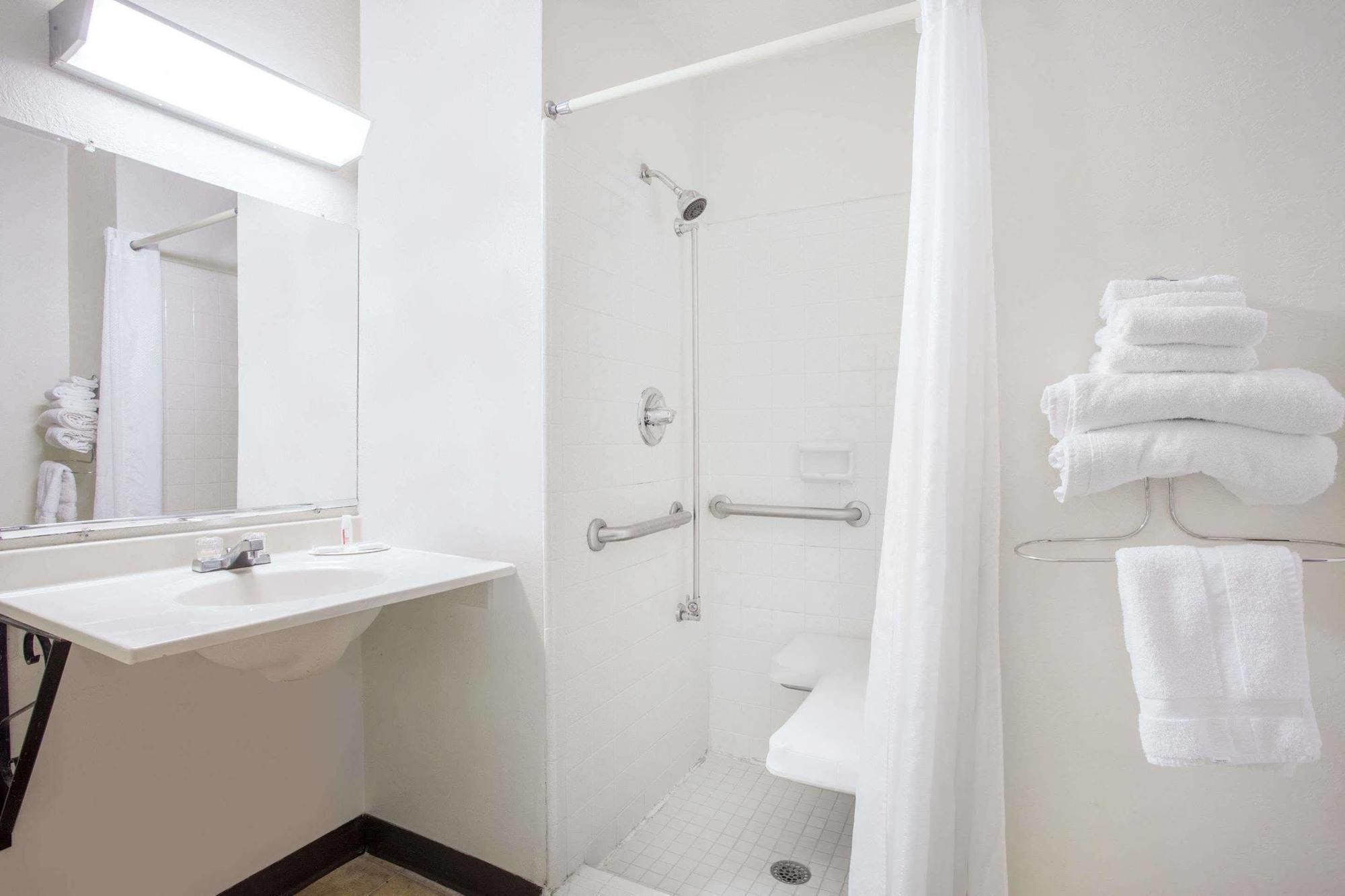 Motel Super 8 By Wyndham Warner Robins Esterno foto